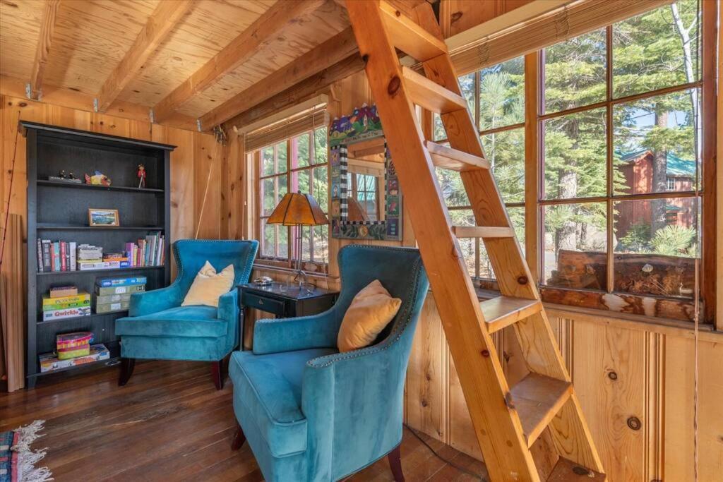 Coziest Cabin In Tahoe W Stone Fireplace Comfy Beds Close To Slopes & Lake Carnelian Bay Екстериор снимка