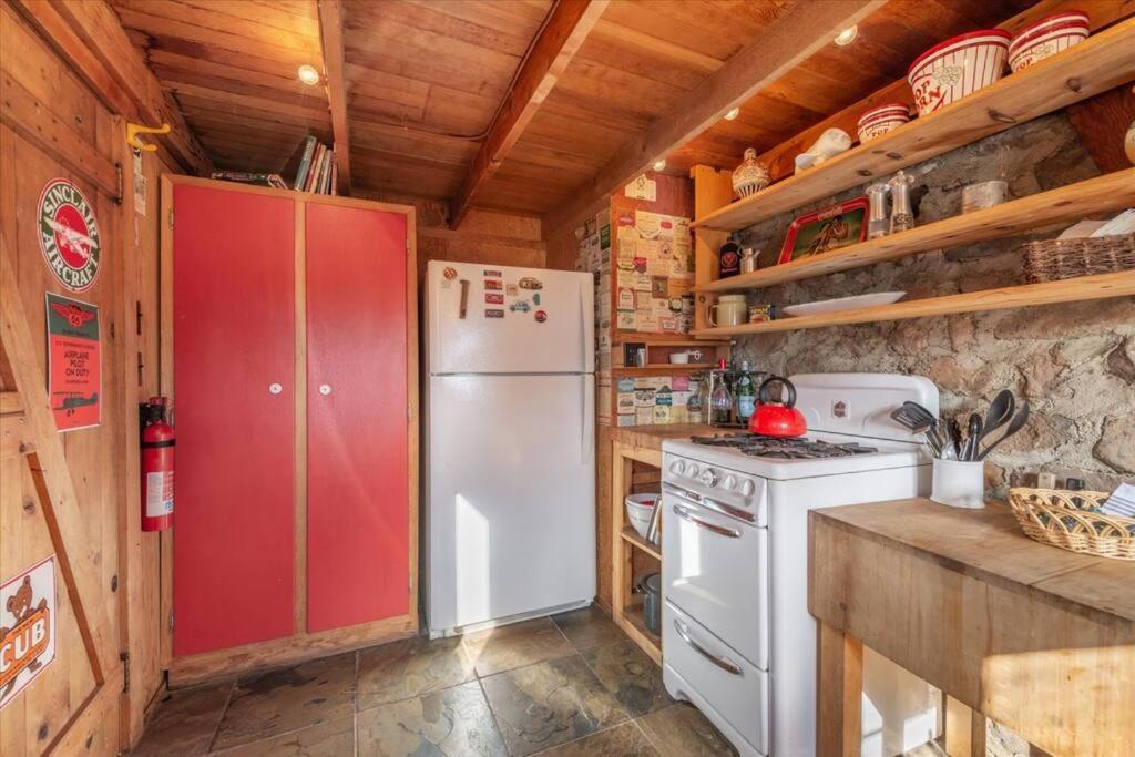Coziest Cabin In Tahoe W Stone Fireplace Comfy Beds Close To Slopes & Lake Carnelian Bay Екстериор снимка