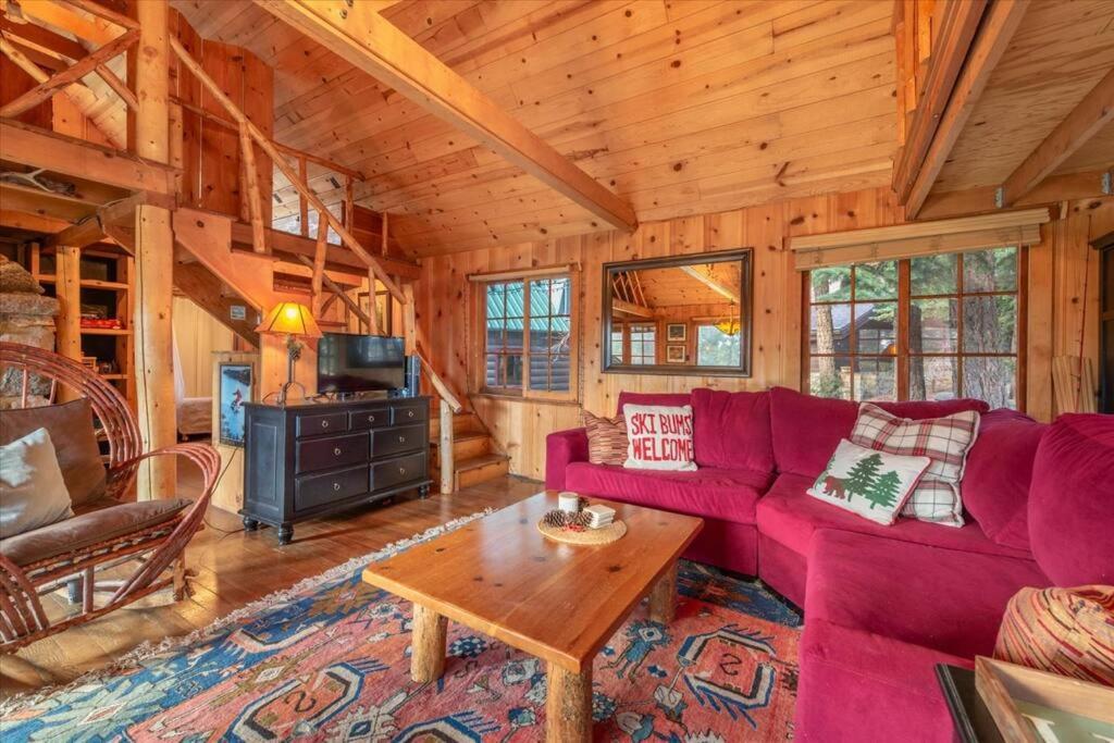 Coziest Cabin In Tahoe W Stone Fireplace Comfy Beds Close To Slopes & Lake Carnelian Bay Екстериор снимка